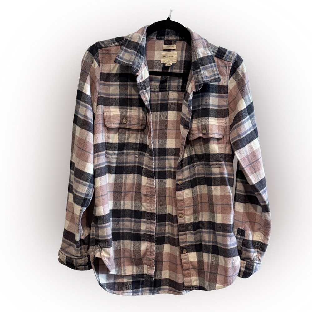 American Eagle Outfitters Plaid Button-Down Shirt